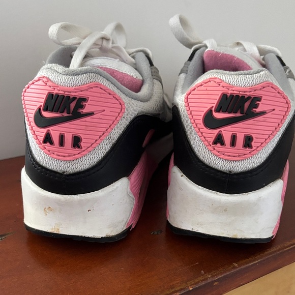 NIKE AIR MAX 90 ‘Rose Pink’  Sneakers 7.5 - Picture 7 of 14